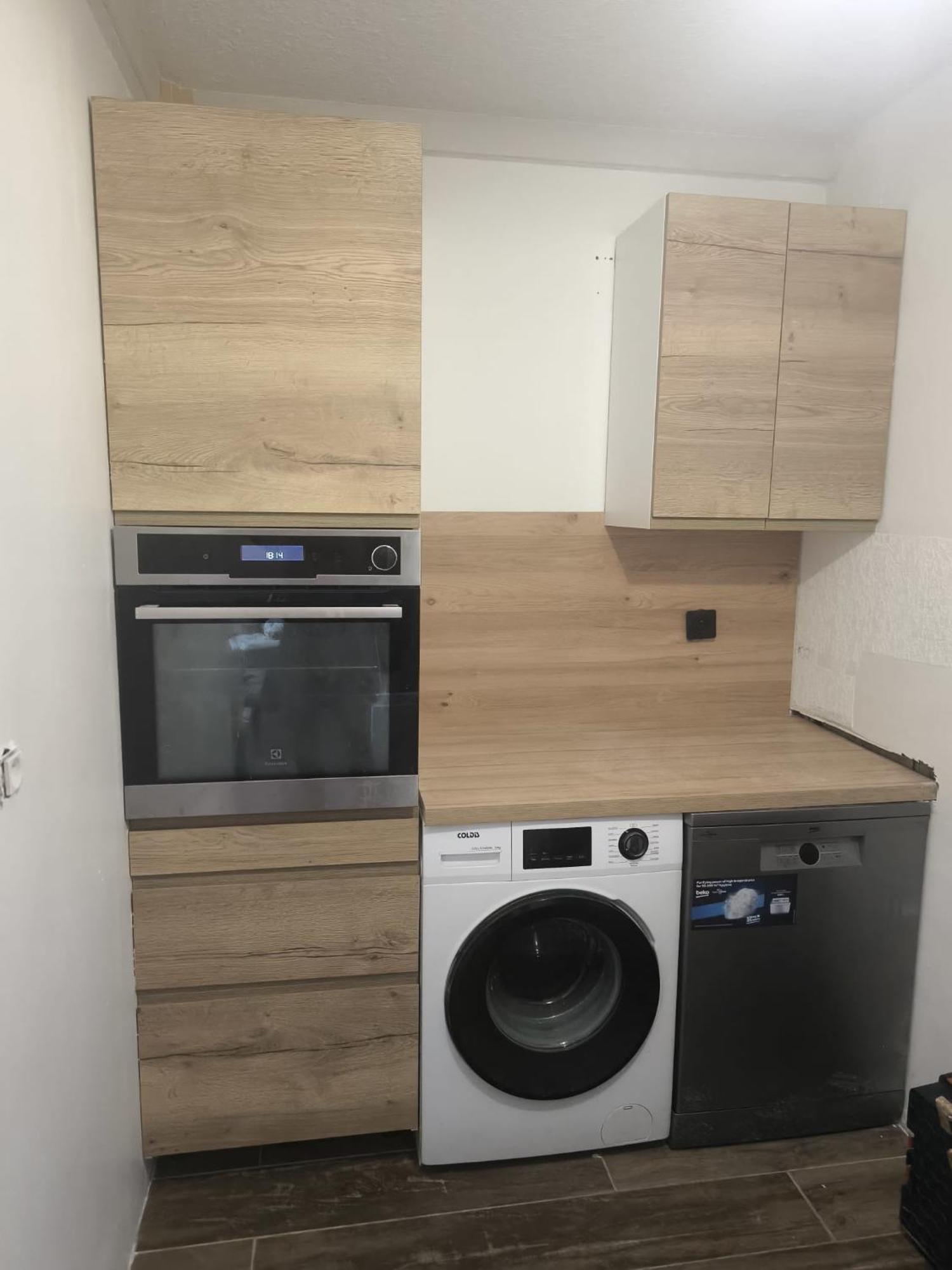 Plein Centre Ville Appartement 普罗旺斯地区萨隆 外观 照片